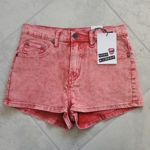 Neon Blonde size 25